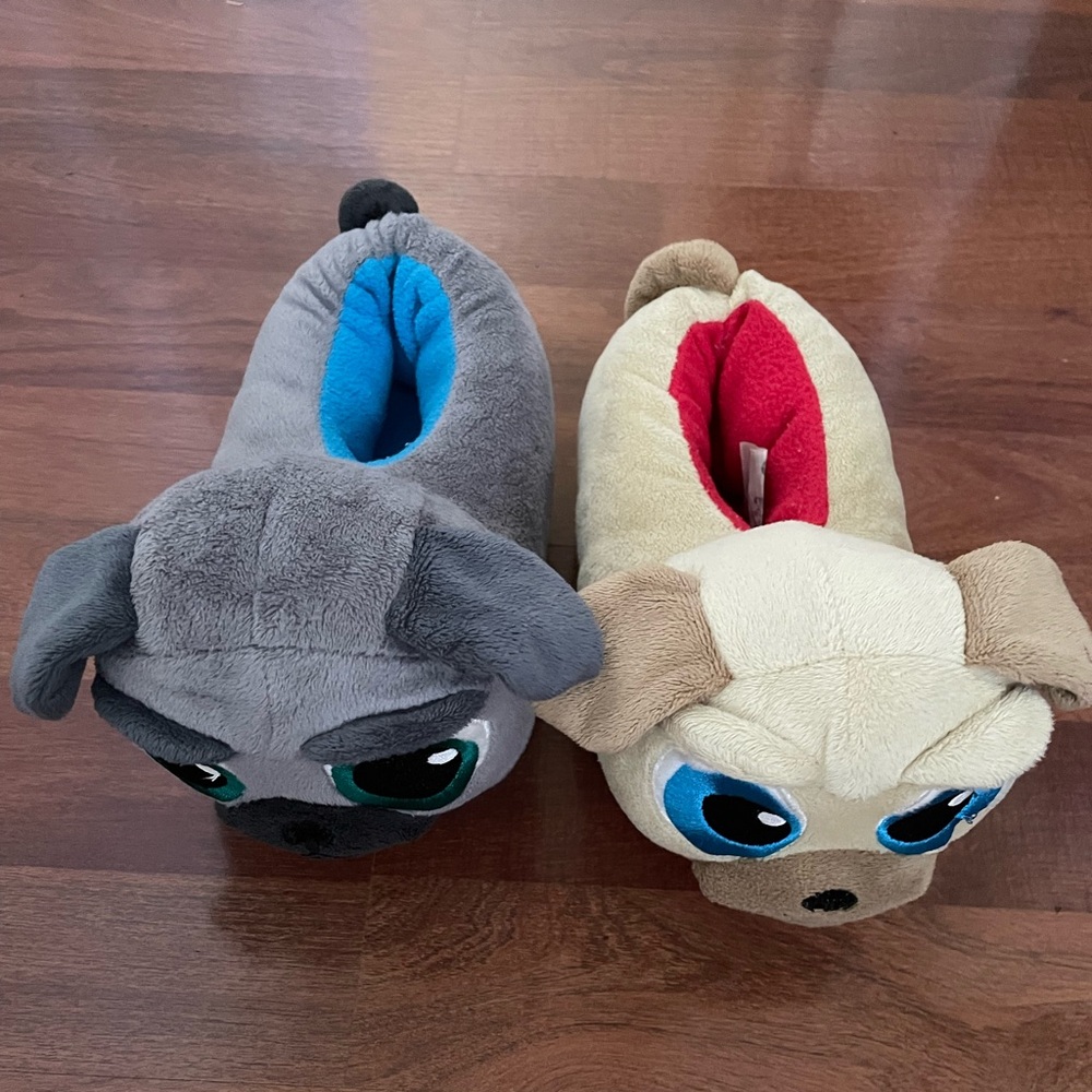 Puppy Dog Pals house slippers 🐶🐶